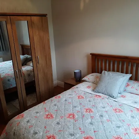 Beautiful Country Sleeps 3 * Cashel (Tipperary)